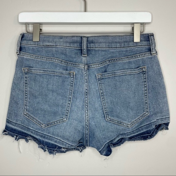 Banana Republic Mid Rise Denim Shorts Size 26 - Picture 2 of 5